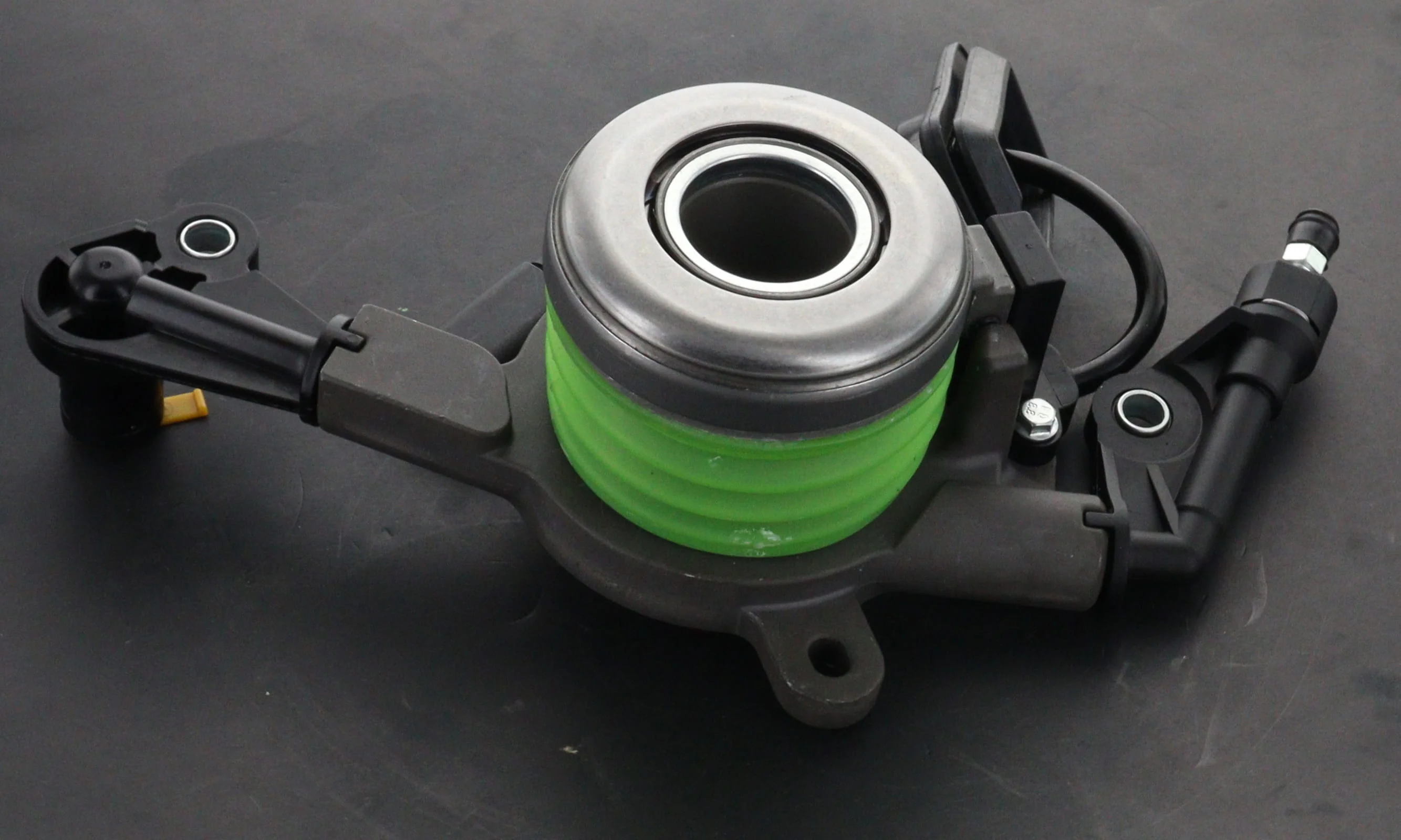 Mercedes Central Slave Cylinder Clutch A0002542808 A0002541708 - Image 3